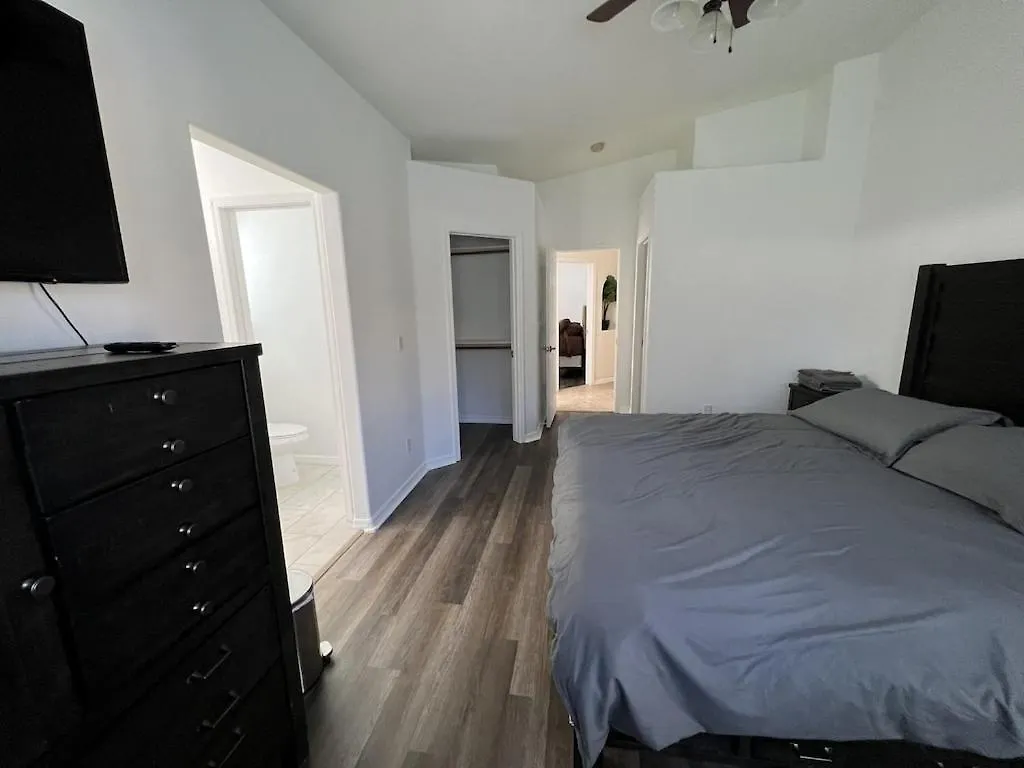 Διαμέρισμα 3 Bedroom 2 Bath Oasis In Cozy Neighborhood Λας Βέγκας